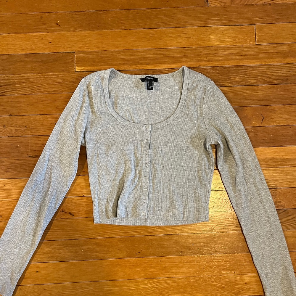 Grey gray basic cotton snap crop long sleeve top shirt ribbed tee Forever 21
